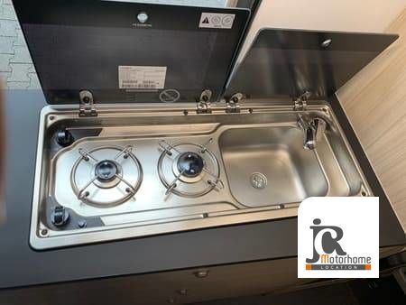 cuisine-motorhome-en-location