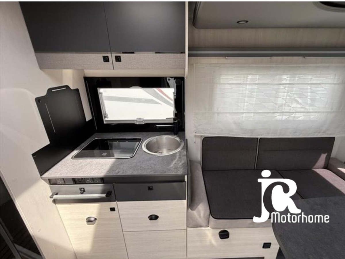 Motorhome Chausson 720 Titanium / 2 Auto