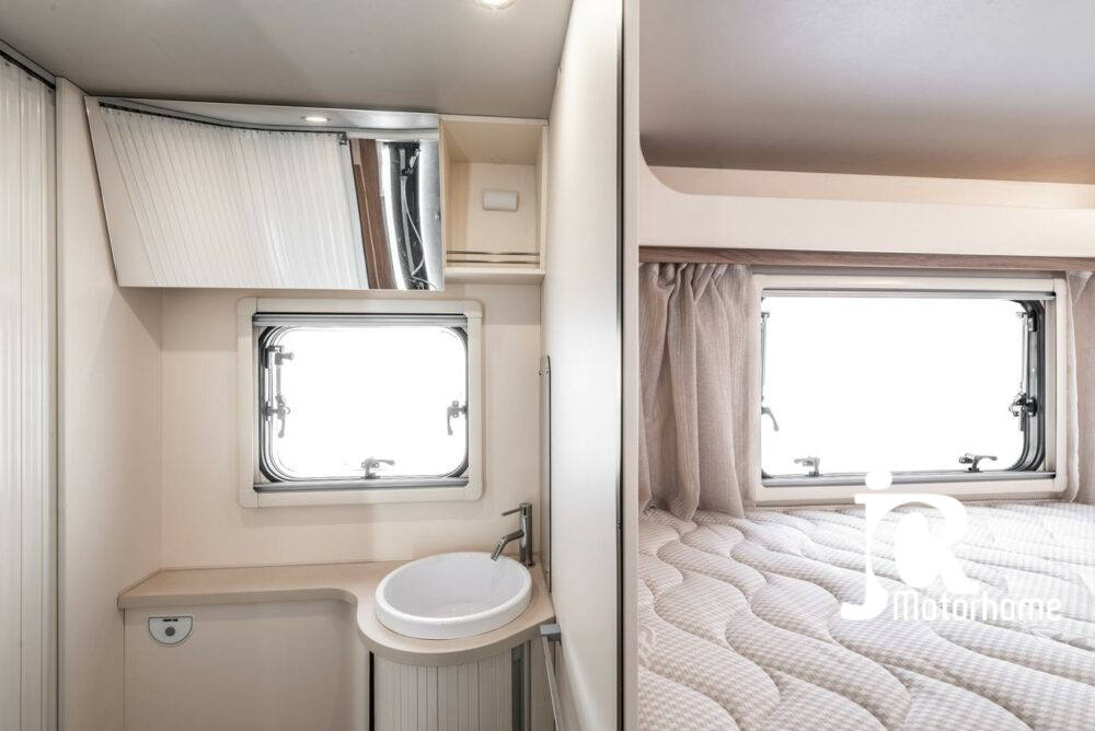 Motorhome Rimor seal 95