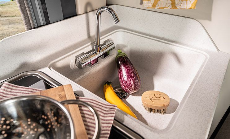 Van Davis 630 Cargo Lifestyle automatique - Disponible sur commande