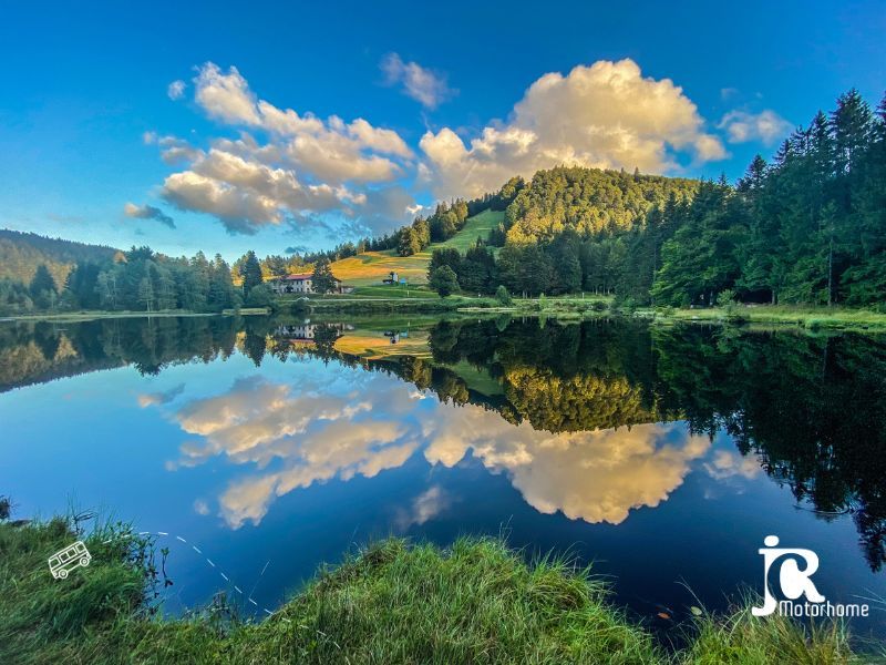 Location de vans - Lac des corbeaux